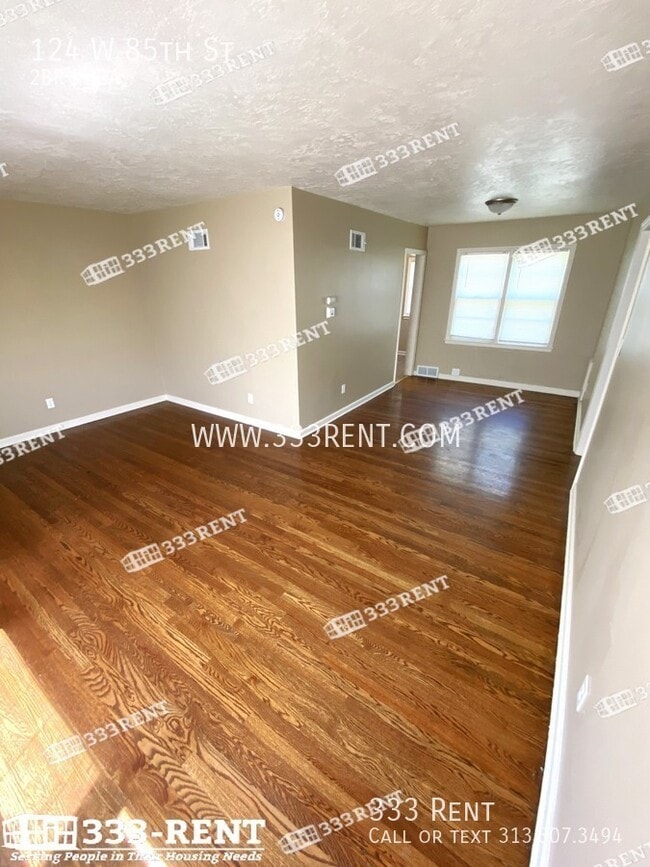 Building Photo - 124 W 85th St