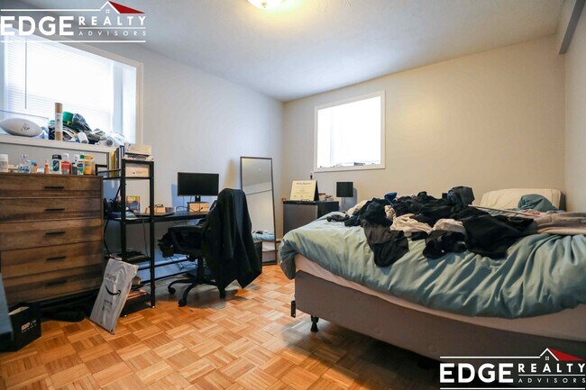 Foto del edificio - 12 Sutherland Rd