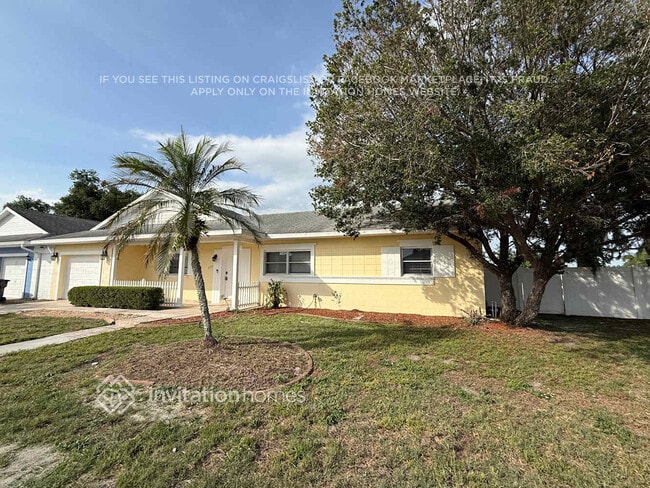 Building Photo - 3253 Little Sound Dr