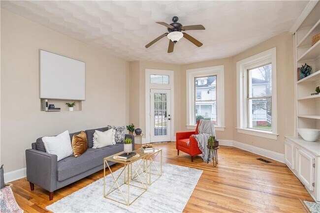Foto del edificio - 3401 Granby St