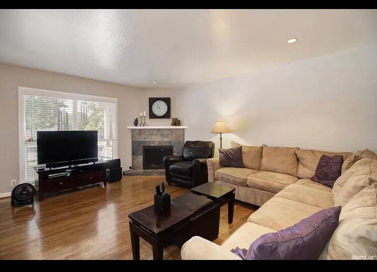 Primary Photo - 3929 Lasuen Dr