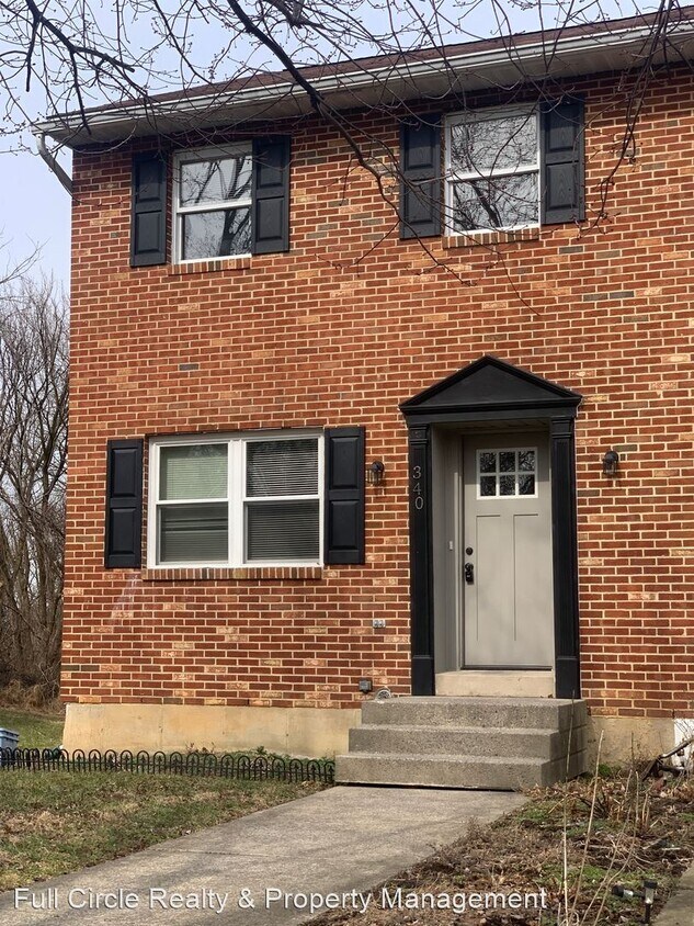 3 br, 1.5 bath House 340 S. Saint House Rental in