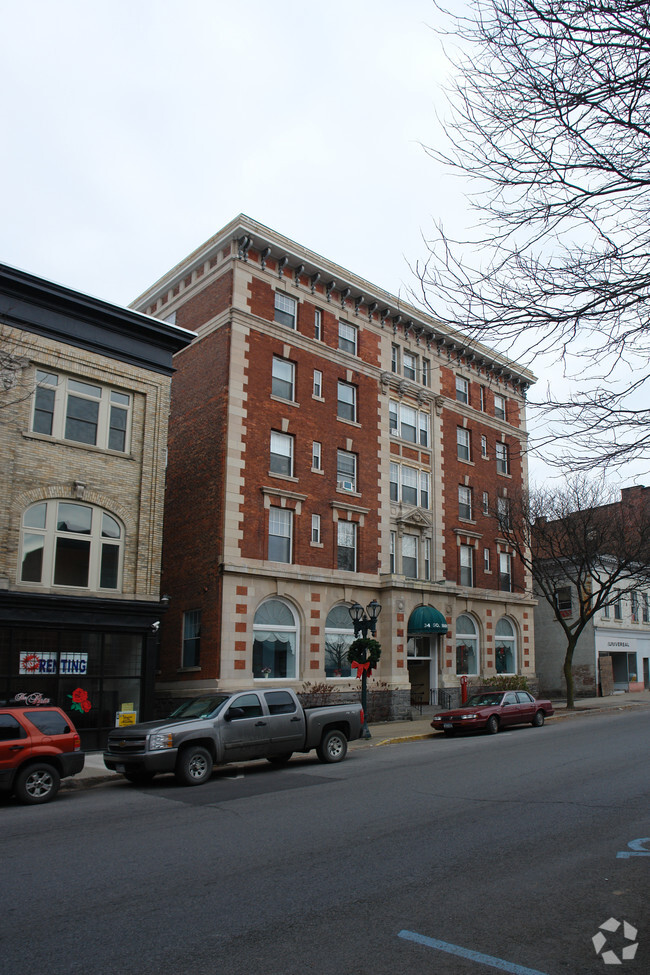 Building Photo - Kingsboro Apartments