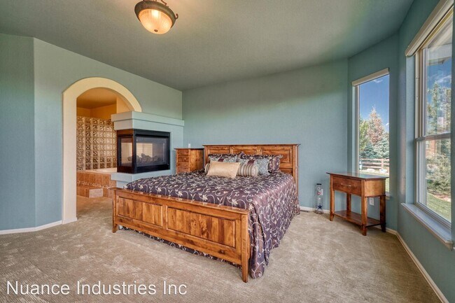Foto del edificio - 3 br, 3 bath House - 5973 Revelstoke Dr