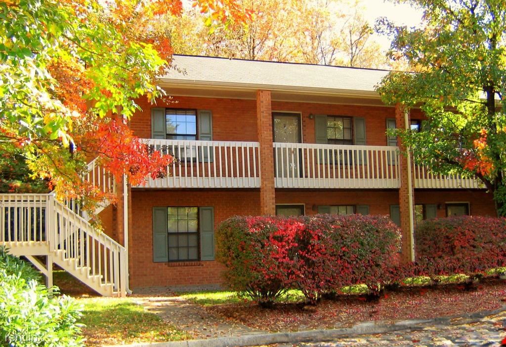 466 Lindsay St Unit Apt E, Kernersville, NC 27284 Condo for Rent in