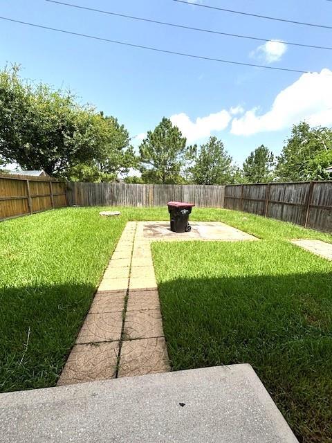 Foto del edificio - 7331 River Pines Dr