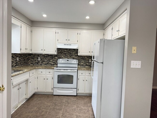 Foto del edificio - Sango! Partial Brick home with 3 bedrooms,...