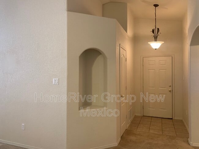 Building Photo - 1117 Toscana Dr SE