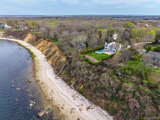 Foto del edificio - 16125 Soundview Ave