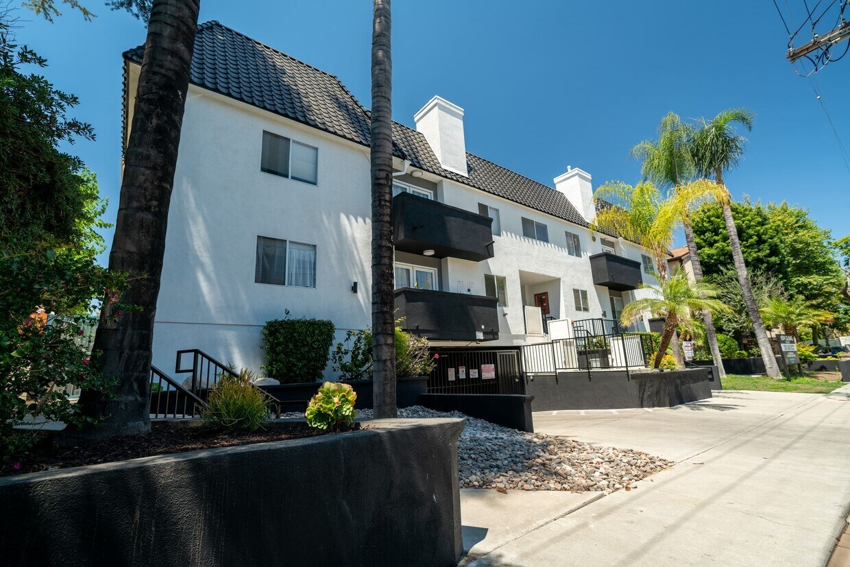 Foto del edificio - 10755 Kling Street