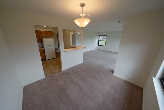 Dining Room (Unit C) - Harborside Village Apartments