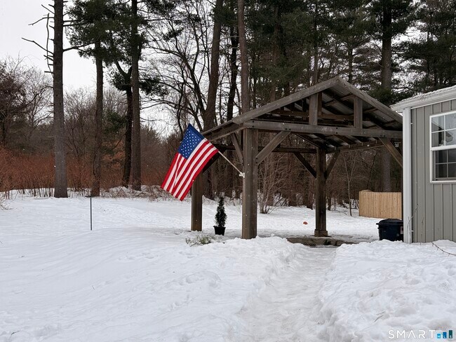 Foto del edificio - 104 Cottage Rd