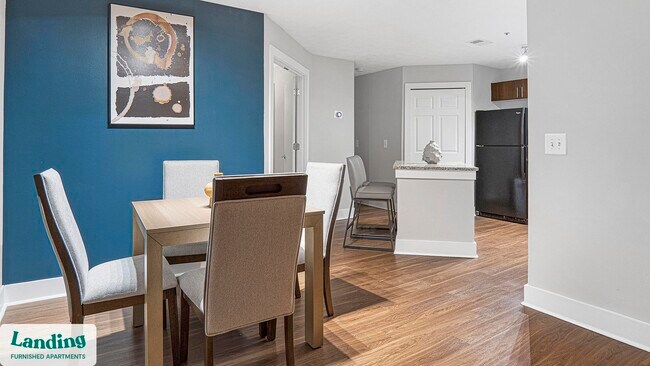 Foto del edificio - 2000 E Lake Pkwy