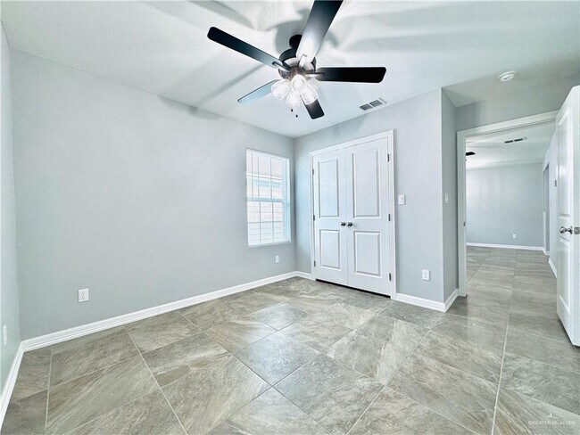 Foto del edificio - 2207 Northridge Ave