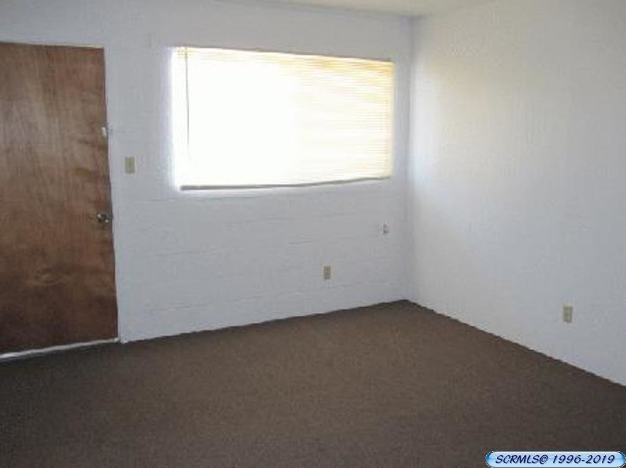 Primary Photo - 1000 W 7th St