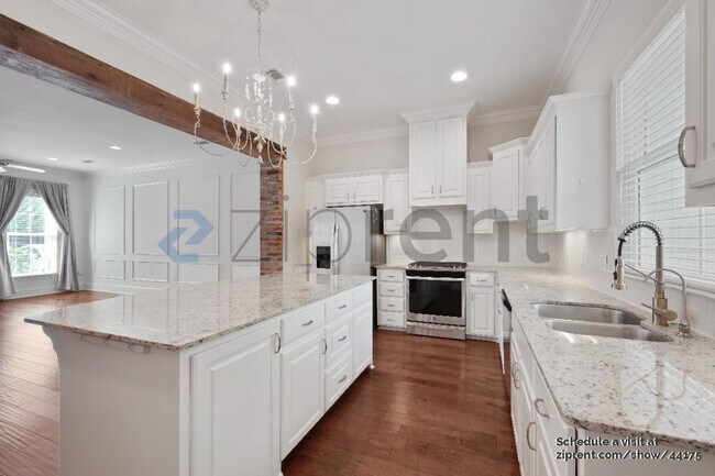 Foto del edificio - 5116 Myrtle Trail Dr