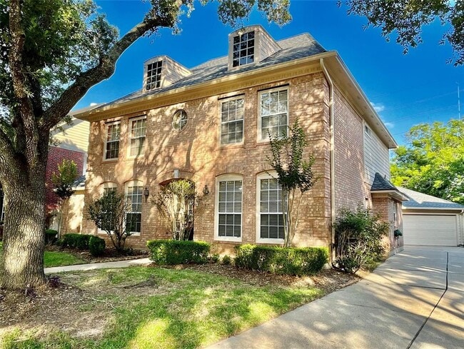 Building Photo - 3823 Elkins Rd