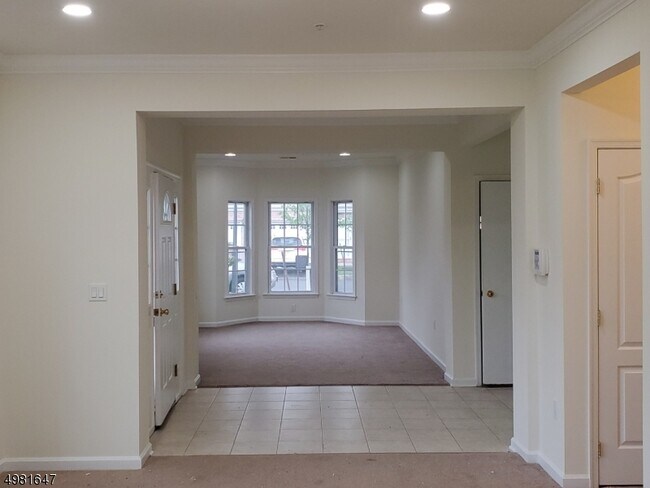 Building Photo - 80 Morgan Way