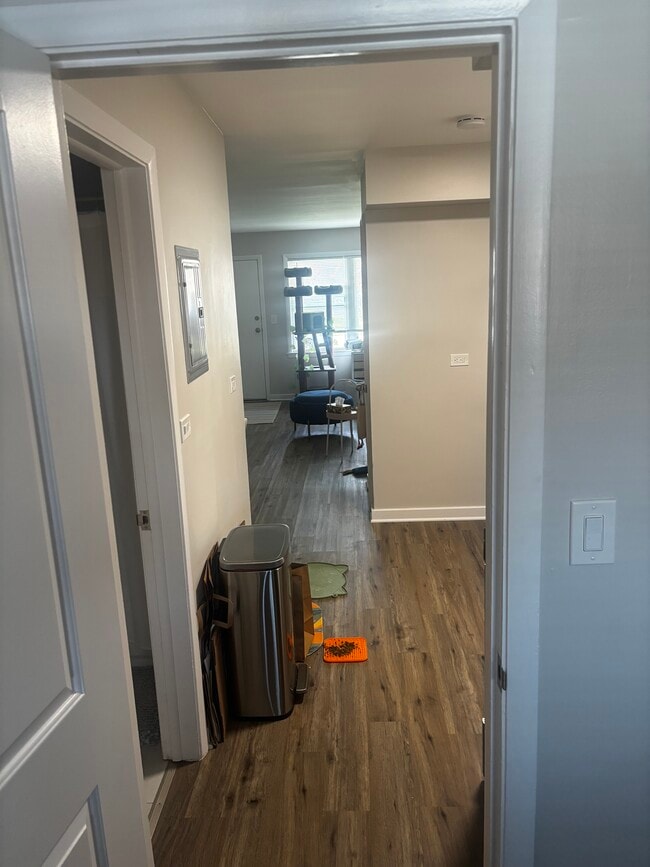 Foto del edificio - 1348 Brown St