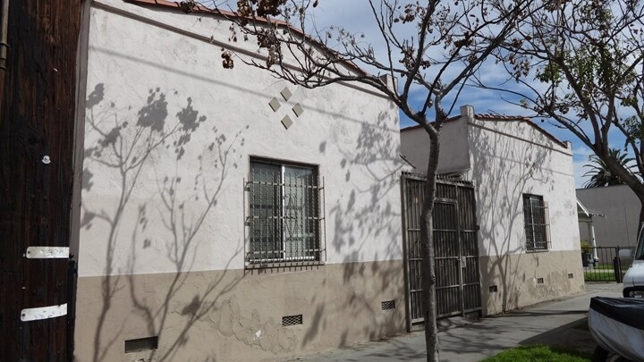 Primary Photo - 930 Daisy Ave