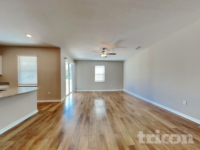 Foto del edificio - 4381 Carrabelle River Ln