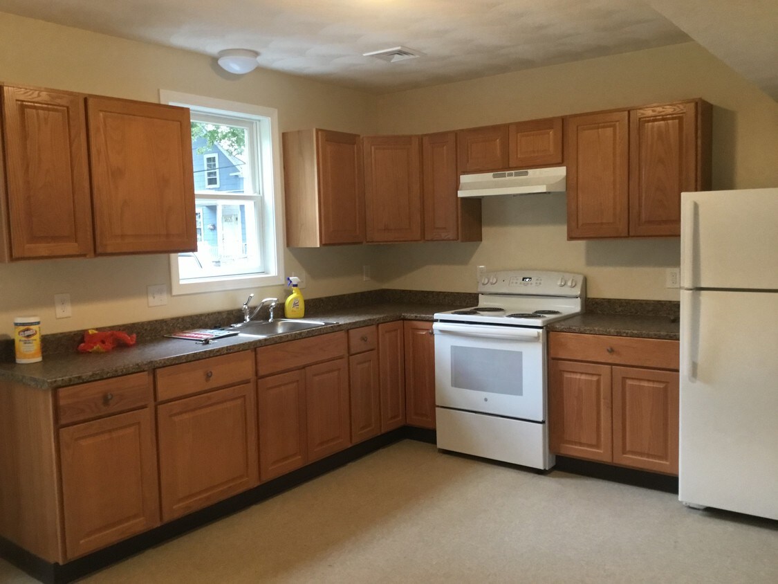 New kitchen - 10 Prospect St