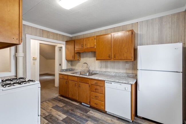 Building Photo - 1717 Walnut St