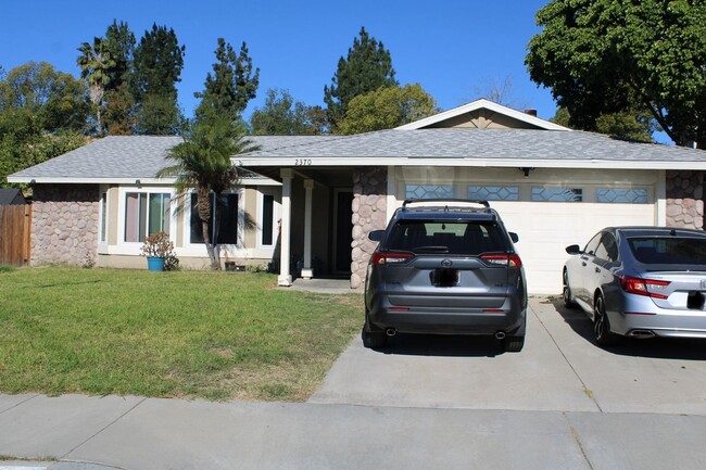 Foto del edificio - Charming 3BR House in Colton