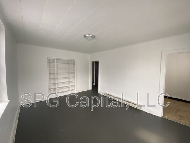 Building Photo - 2015 Market St