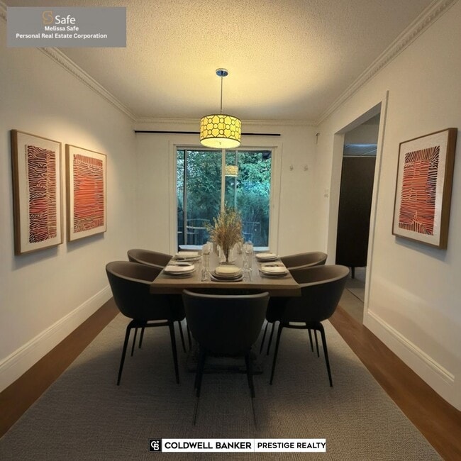 Building Photo - 4059 Liverpool St