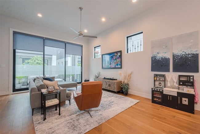 Foto del edificio - 2608 Rusk St