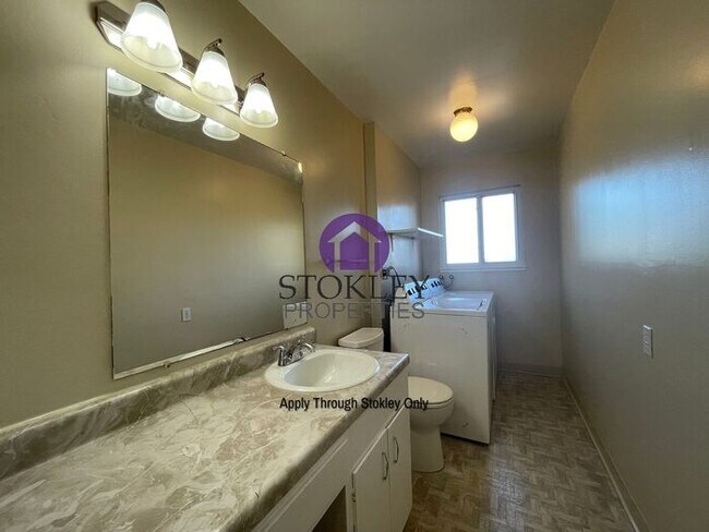 Foto del edificio - Stokley Properties Presents 965 Happy Vall...