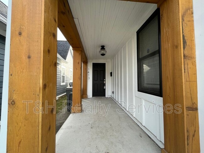 Foto del edificio - 1413 Terrace Ave
