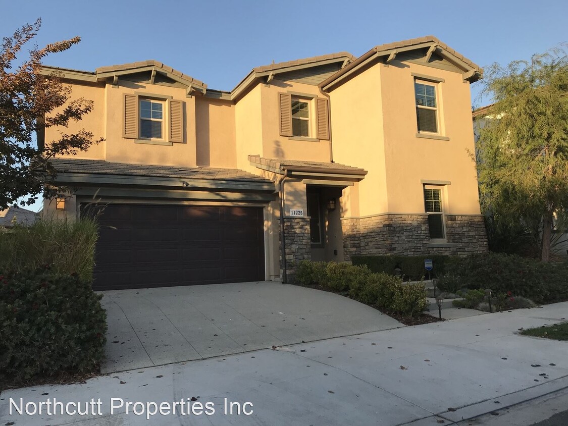 Primary Photo - 4 br, 3 bath House - 11225 Laurelcrest Dr.