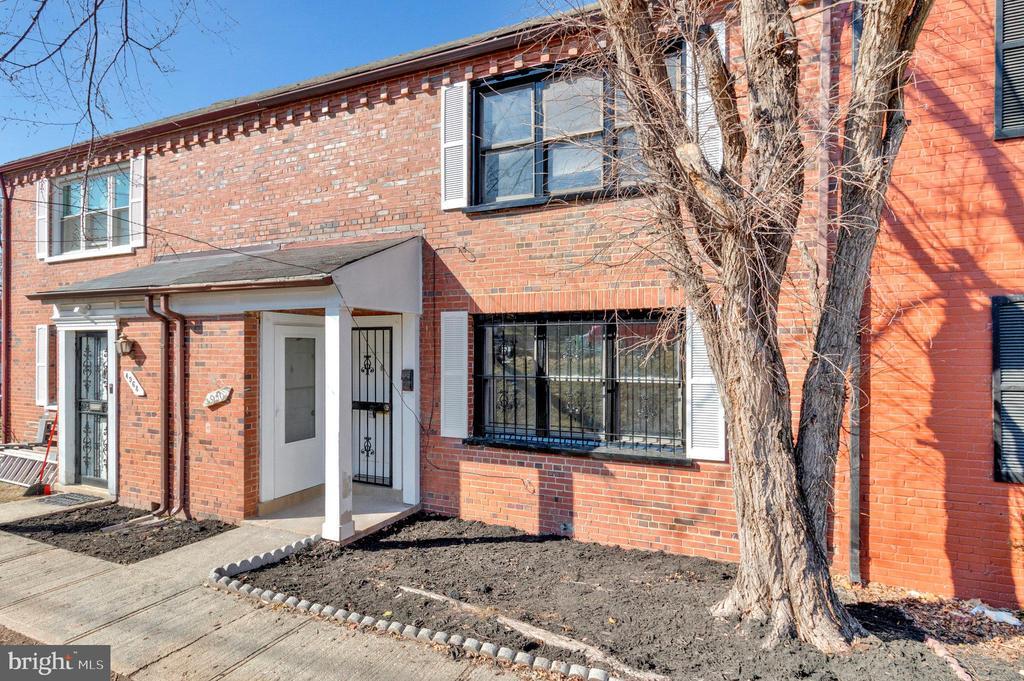 Foto principal - 4970 Just St NE