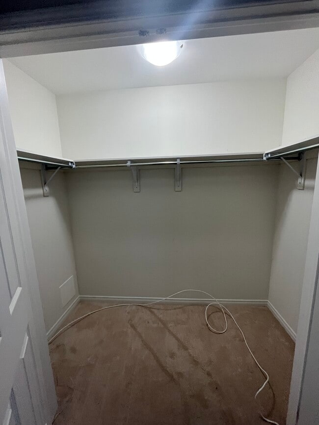 Photo du bâtiment - 624 Rexdale Blvd