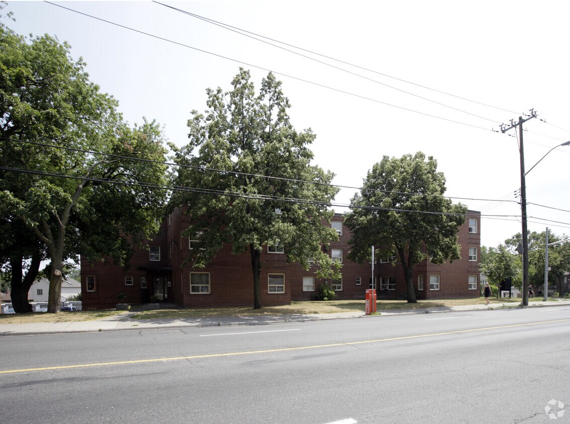 Building Photo - 1445 Kingston