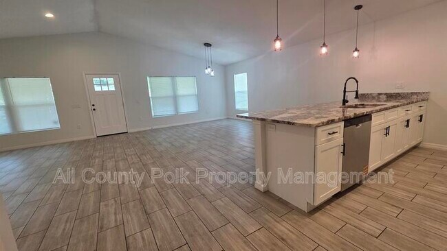 Foto del edificio - 1130 W Marjorie St