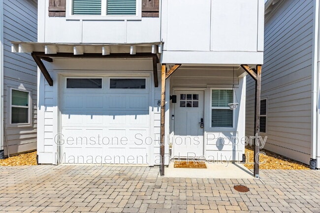 Photo - 300 Stewarts Ferry Pike House