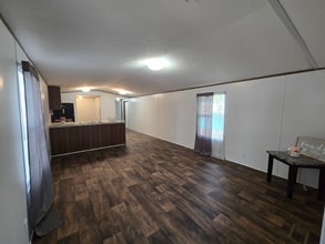 Building Photo - 511 Mammoth Dr