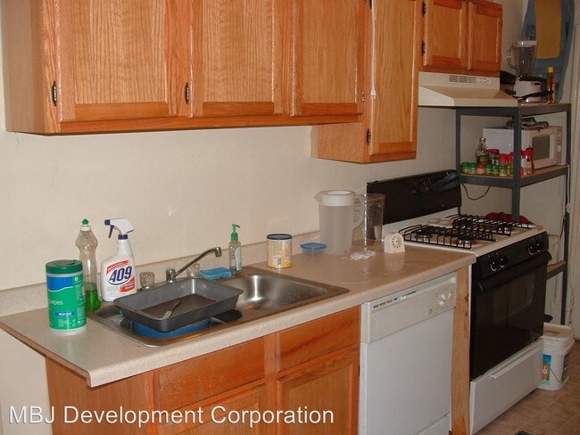 Foto del edificio - 2207-2209 Blake Ave