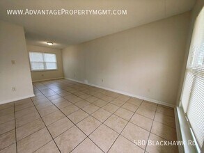 Building Photo - 580 Blackhawk Rd