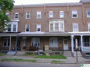 Building Photo - 1505 W Chew St