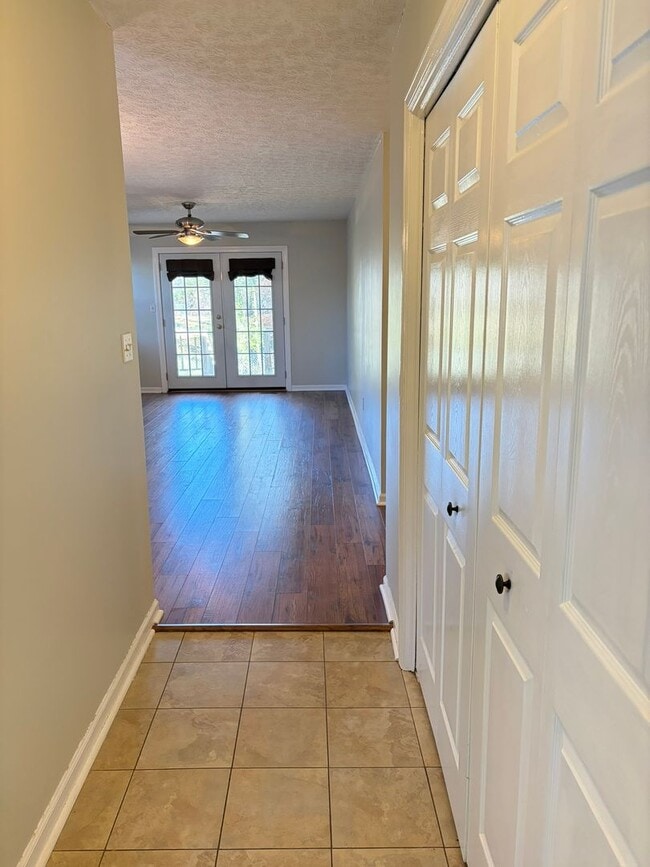 Building Photo - 5 Points Duplex