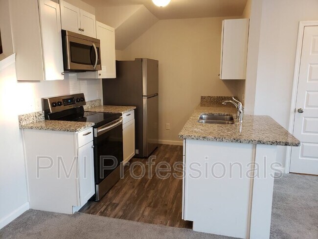 Foto del edificio - 632 East St
