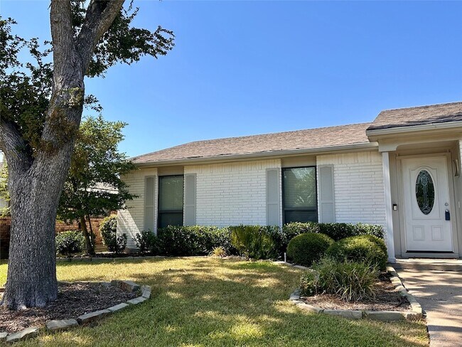 Foto del edificio - 1533 W Spring Creek Pkwy