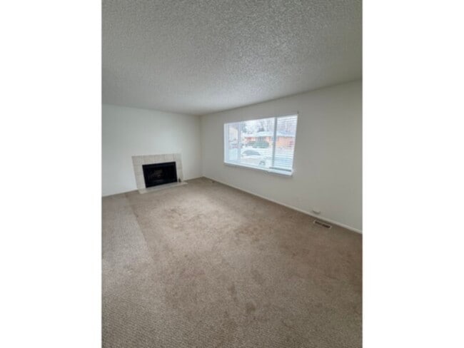 Building Photo - 5300 Troy St