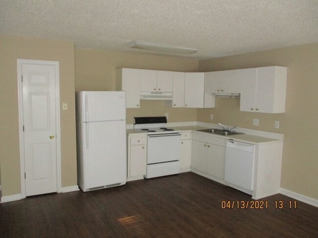 Foto del edificio - 2507 Cardinal St