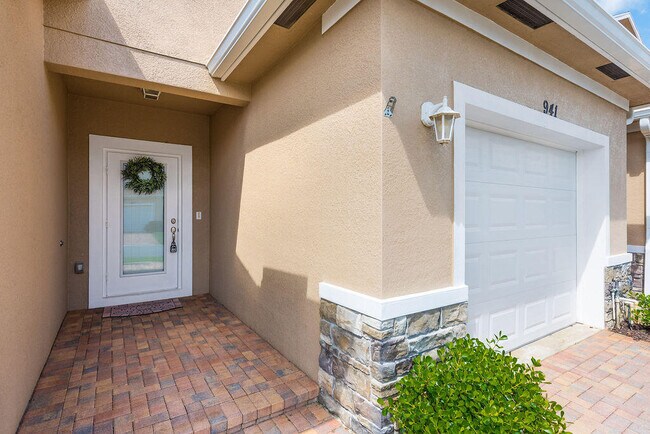 Building Photo - 941 Trailside Run