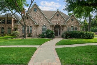 Building Photo - 13702 Sandpebble Chase
